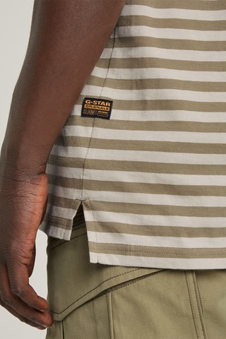 T-shirt regular em algodão biológico Nifous Stripe - Bege