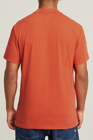 T-shirt regular em algodão biológico Washed Pocket - Vermelho