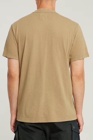 T-shirt regular em algodão biológico Washed Pocket - Bege