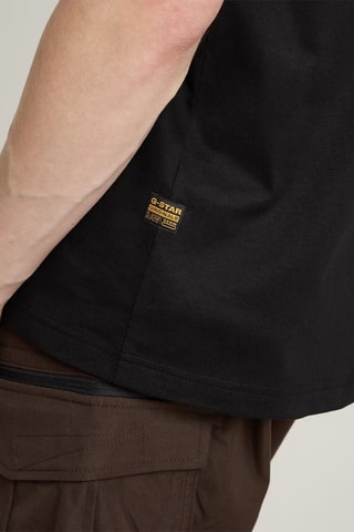 T-shirt regular em algodão biológico Gauge - Preto