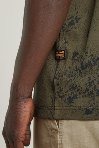 T-shirt regular de algodão biológico Wash - Caqui