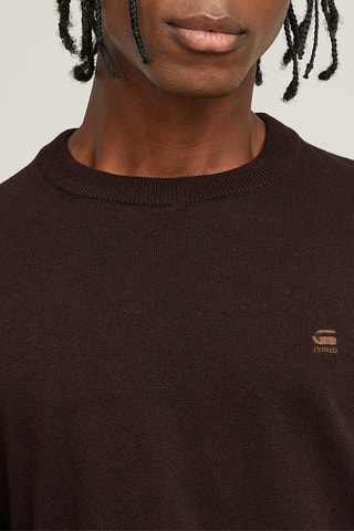 Camisola regular em linho Premium Core - Castanho