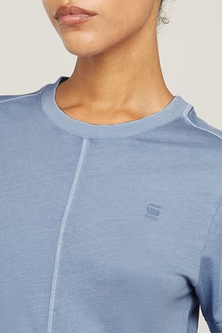 T-shirt regular em algodão biológico Overdyed front seam - Azul