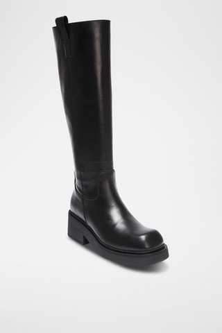 Botas em couro - Preto