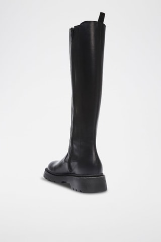 Botas em couro - Preto