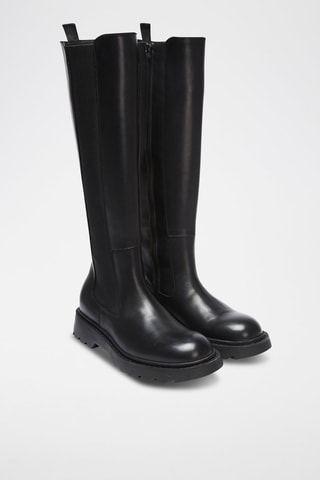 Botas em couro - Preto