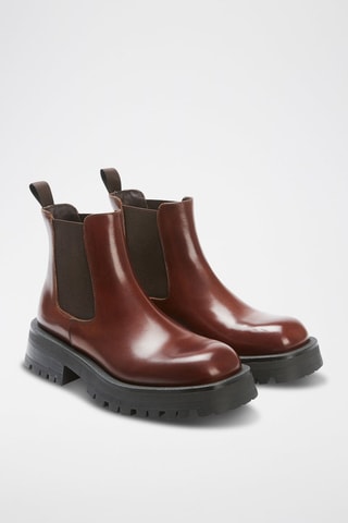 Botins Chelsea em couro 
Castanho-escuro