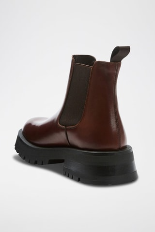 Botins Chelsea em couro 
Castanho-escuro