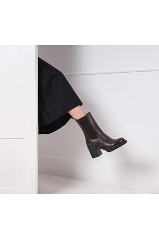 Bottines Chelsea en cuir Regular - Marron foncé