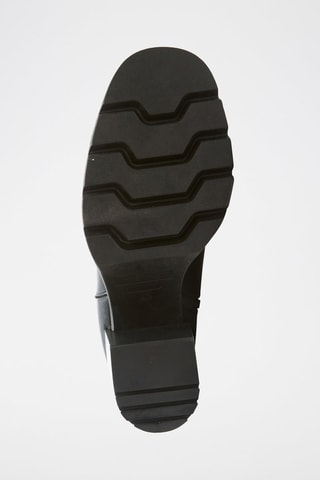 Botins Chelsea em couro Regular - Preto