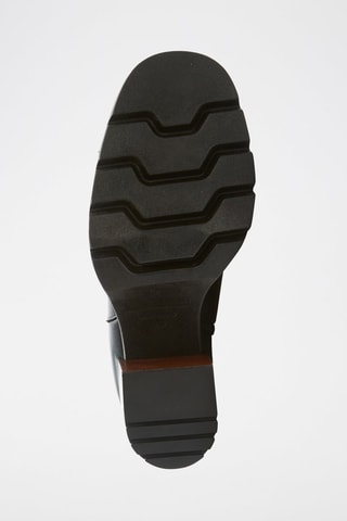 Botins Chelsea em couro Regular - Preto