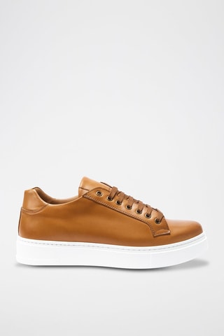 Sapatilhas em couro Regular - Castanho