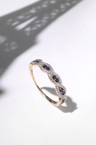 Anel Saly Ouro amarelo, diamantes e safira