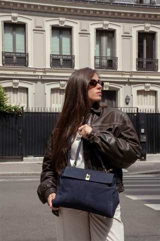 Sac porté épaule en nubuck Ami - Bleu marine