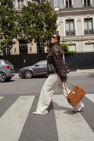Sac porté épaule en nubuck Ami - Camel