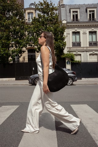 Sac bandoulière en cuir Olya - Noir
