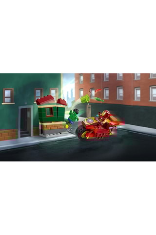 Iron Man avec une moto et Hulk Avengers Marvel Super Heroes™ LEGO® - 68 pièces - Dès 4 ans