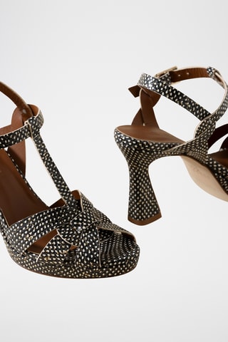 Sandales à talons en cuir - Noir et blanc