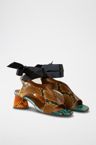 Sandales à talons en cuir - Moutarde