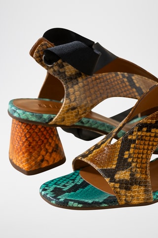 Sandales à talons en cuir - Moutarde
