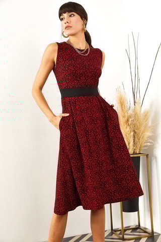 Vestido estilo patinadora sem mangas - Vermelho e preto