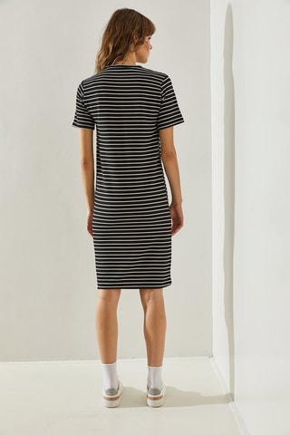 Vestido t-shirt - Preto