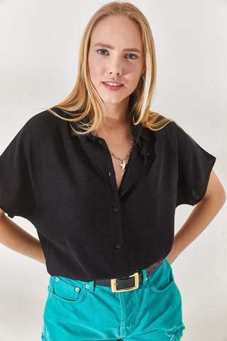 Camisa regular em linho - Preto