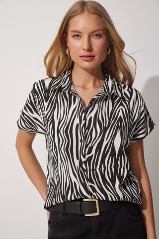 Camisa Preto e branco