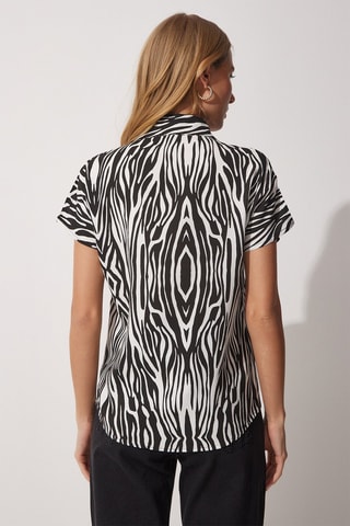 Camisa Preto e branco