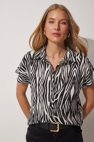 Camisa Preto e branco