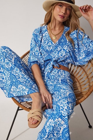 Crop top atado e calças - Azul-celeste e branco