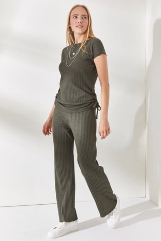 Blusa e calças palazzo - Caqui