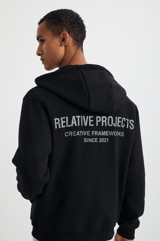 Sweat com capuz - Preto