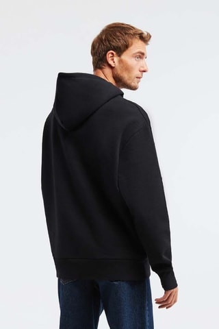 Sweat com capuz - Preto