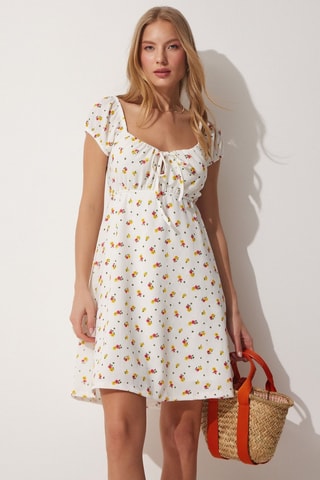 Vestido estilo patinadora - Cru