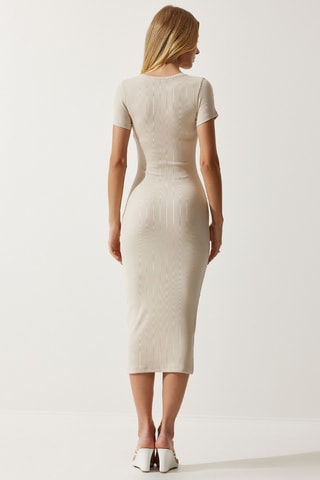 Vestido justo - Creme