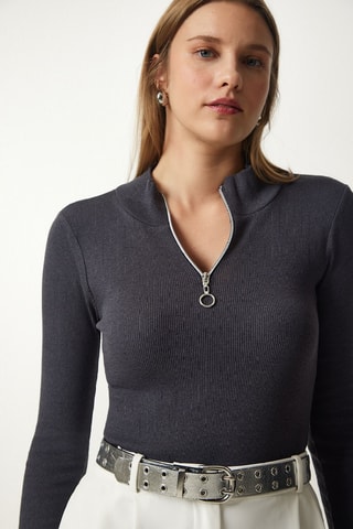 Top - Anthracite