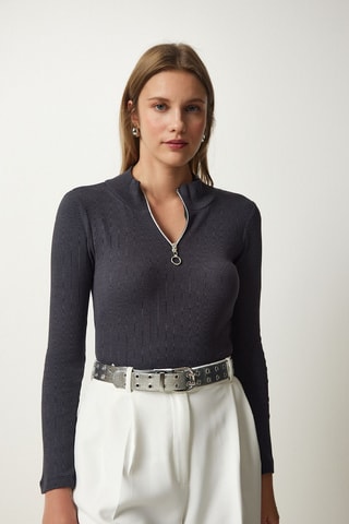 Top - Anthracite
