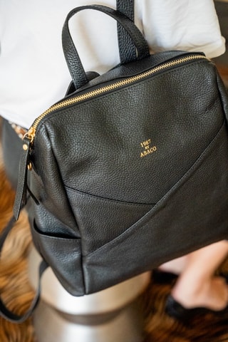 Mochila de couro Zia - Preto