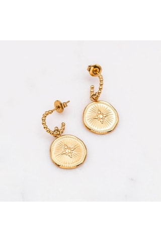Boucles d'oreilles - 
Doré