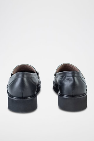 Mocassins em couro 
Verde-escuro
