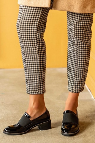 Mocassins em couro 
Preto