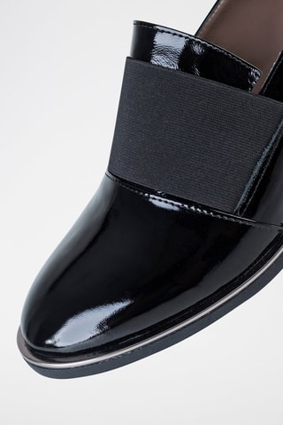 Mocassins em couro 
Preto