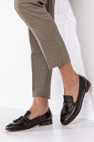 Mocassins  
Castanho