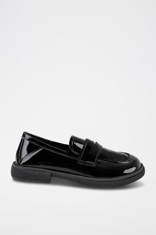 Mocassins envernizados 
Preto