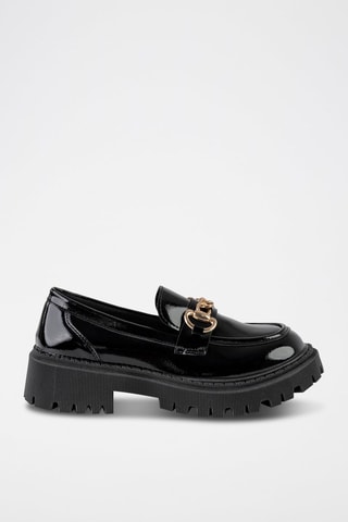 Mocassins envernizados  
Preto