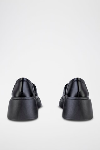Mocassins de couro com salto - Preto