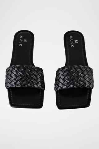 Mules 
Preto