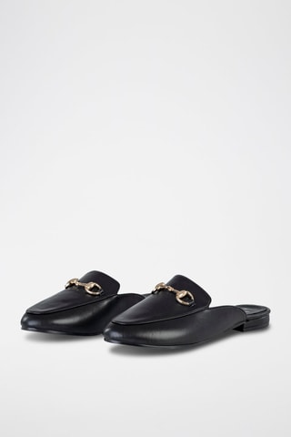 Mules 
Preto e dourado