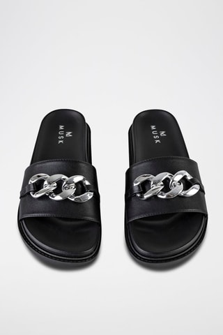 Mules 
Preto e prateado